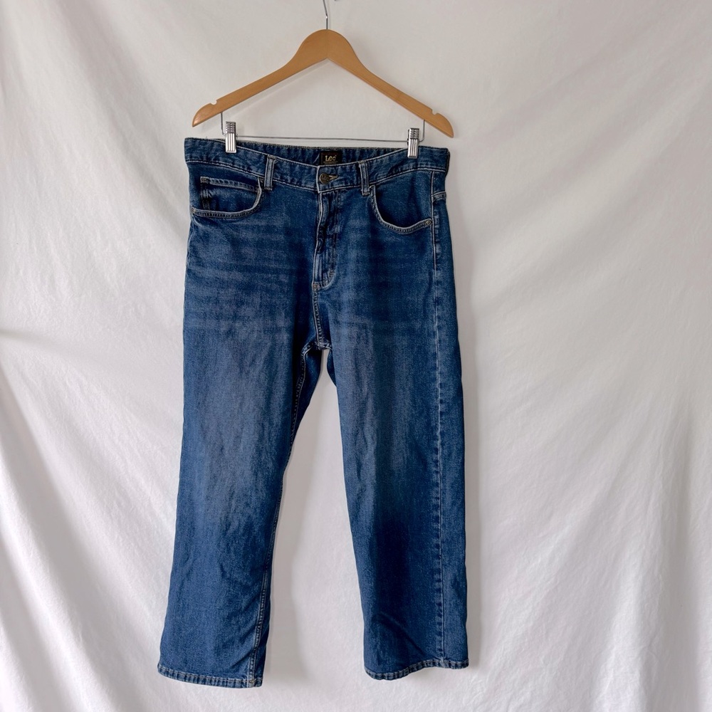 Vintage 90s Lee Blue Relaxed Fit Jeans with Natural Fading